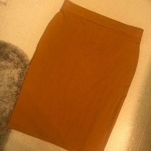 DONATING EOW Forever 21 skirt